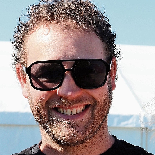 Luke Flitter, Adelaide (Australien): «Mit meiner Familie bin ich auf Urlaub und staune sehr über die Schwingtradition. Es ist imposant und eindrücklich. Es ist ein wichtiges Kulturgut, und das finde ich cool. Die Alphornspieler finde ich ebenfalls Luke Flitter, Adelaide (Australien): «Mit meiner Familie bin ich auf Urlaub und staune sehr über die Schwingtradition. Es ist imposant und eindrücklich. Es ist ein wichtiges Kulturgut, und das finde ich cool. Die Alphornspieler finde ich ebenfalls speziell. Vielleicht ziehen wir in die Schweiz.»