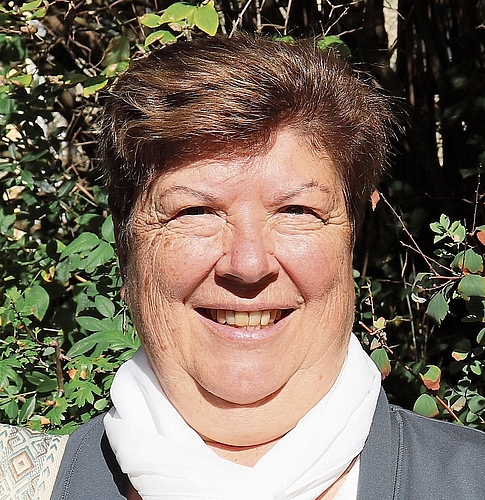 Monika Burger, Freienwil: «Viele Jahre habe ich im RPB gearbeitet, und meine Eltern wohnten hier. Mit dem Haus bin ich nach wie vor sehr verbunden. Mich interessiert natürlich die Entwicklung des Zentrums, und die Alterswohnungen entsprechen mir sehr. Ich bin begeistert. Eine wirklich imposante Sache, dieser Neubau.» 