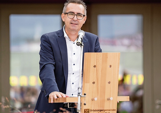 Christian Gamma an der Einweihung der Sickinga-Halle.Bild: Fotowerder GmbH