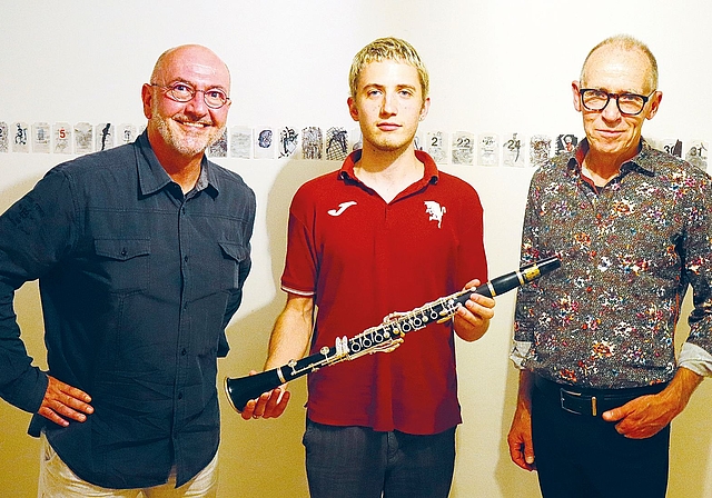 Autor Markus Bundi, Musiker Mattia Facchini und Künstler Claudius Fischer.Bild: ZVG