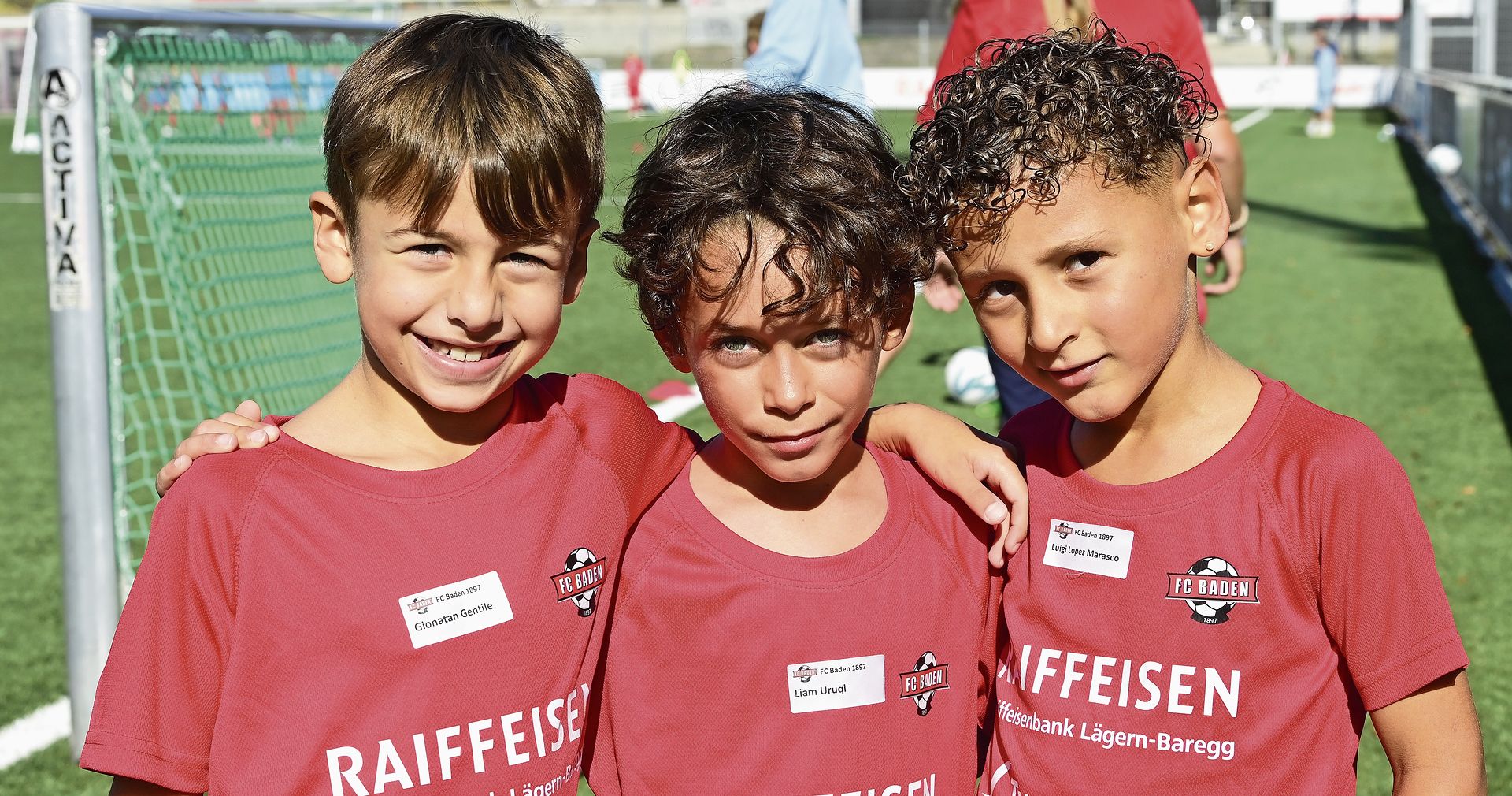 Trainieren wie die Profis (v.l.): Gionatan Gentile, Liam Uruqi und Luigi Lopez Marasco. Trainieren wie die Profis (v.l.): Gionatan Gentile, Liam Uruqi und Luigi Lopez Marasco.